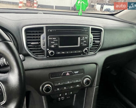 Сірий Кіа Sportage, об'ємом двигуна 1.7 л та пробігом 125 тис. км за 14750 $, фото 54 на Automoto.ua