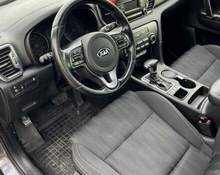 Серый Киа Sportage, объемом двигателя 2 л и пробегом 124 тыс. км за 17300 $, фото 21 на Automoto.ua