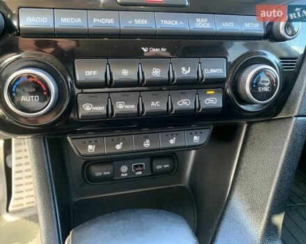 Серый Киа Sportage, объемом двигателя 2 л и пробегом 155 тыс. км за 17400 $, фото 16 на Automoto.ua