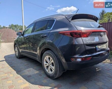 Серый Киа Sportage, объемом двигателя 1.6 л и пробегом 223 тыс. км за 15500 $, фото 4 на Automoto.ua