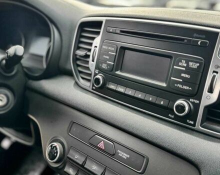 Сірий Кіа Sportage, об'ємом двигуна 2 л та пробігом 159 тис. км за 14650 $, фото 6 на Automoto.ua