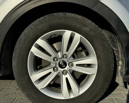 Серый Киа Sportage, объемом двигателя 2 л и пробегом 166 тыс. км за 17900 $, фото 18 на Automoto.ua