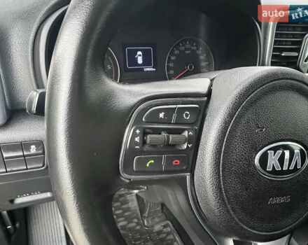 Сірий Кіа Sportage, об'ємом двигуна 1.7 л та пробігом 125 тис. км за 14750 $, фото 52 на Automoto.ua