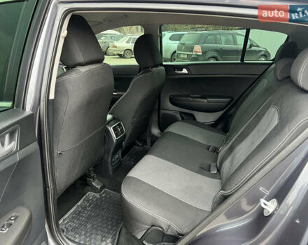 Сірий Кіа Sportage, об'ємом двигуна 1.7 л та пробігом 125 тис. км за 14750 $, фото 70 на Automoto.ua