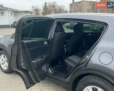 Сірий Кіа Sportage, об'ємом двигуна 1.7 л та пробігом 125 тис. км за 14750 $, фото 69 на Automoto.ua