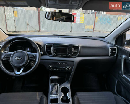 Серый Киа Sportage, объемом двигателя 2.4 л и пробегом 180 тыс. км за 12999 $, фото 12 на Automoto.ua