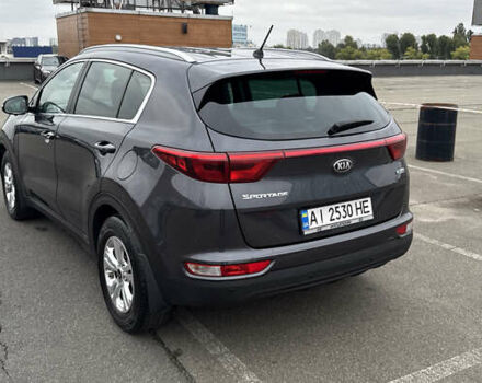 Сірий Кіа Sportage, об'ємом двигуна 1.69 л та пробігом 83 тис. км за 18500 $, фото 8 на Automoto.ua