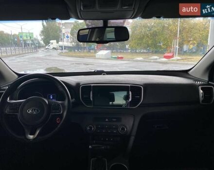 Киа Sportage 2017 в Николаеве на Automoto.ua Серый Киа Sportage, объемом двигателя 2 л и пробегом 149 тыс. км за 17300 $, фото 18 на Automoto.ua