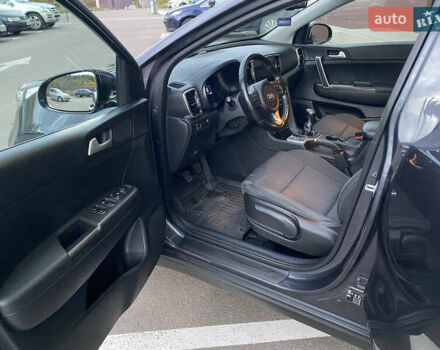 Сірий Кіа Sportage, об'ємом двигуна 1.69 л та пробігом 147 тис. км за 18500 $, фото 13 на Automoto.ua