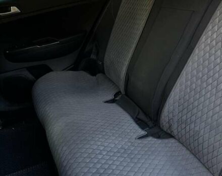 Киа Sportage 2017 в Тернополе на Automoto.ua Серый Киа Sportage, объемом двигателя 1.69 л и пробегом 200 тыс. км за 16400 $, фото 6 на Automoto.ua