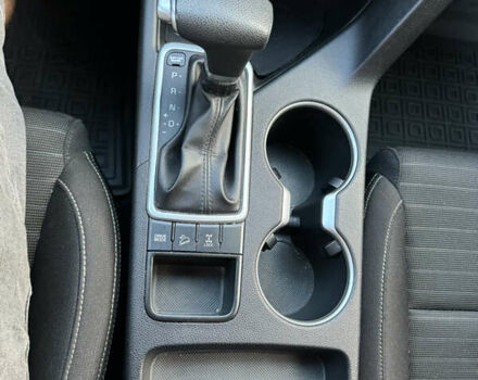 Серый Киа Sportage, объемом двигателя 2.4 л и пробегом 180 тыс. км за 12999 $, фото 14 на Automoto.ua