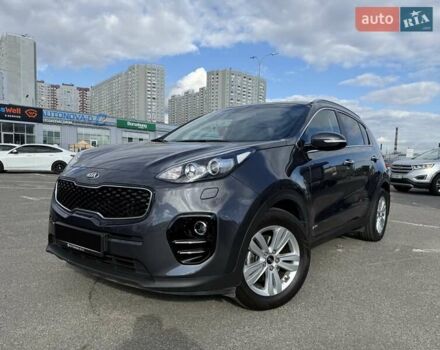 Кіа Sportage 2017 у Києві на Automoto.ua Сірий Кіа Sportage, об'ємом двигуна 2 л та пробігом 35 тис. км за 19900 $, фото 1 на Automoto.ua