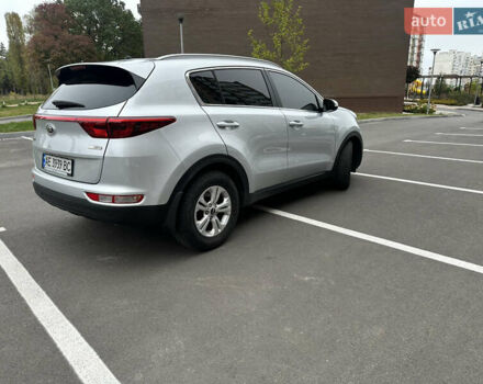 Серый Киа Sportage, объемом двигателя 1.69 л и пробегом 160 тыс. км за 16600 $, фото 3 на Automoto.ua