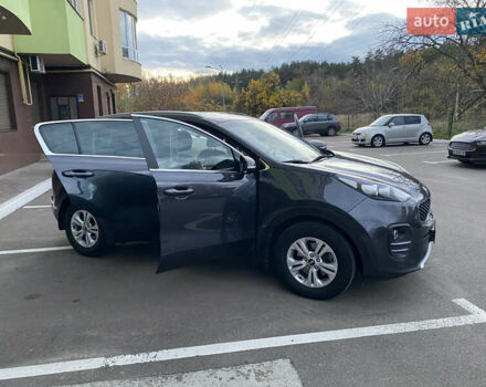 Сірий Кіа Sportage, об'ємом двигуна 1.69 л та пробігом 147 тис. км за 18500 $, фото 10 на Automoto.ua