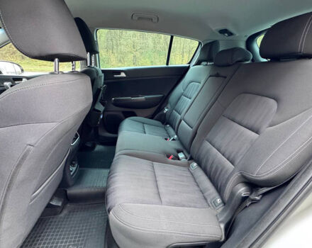 Серый Киа Sportage, объемом двигателя 1.7 л и пробегом 167 тыс. км за 17700 $, фото 15 на Automoto.ua