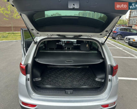 Серый Киа Sportage, объемом двигателя 1.69 л и пробегом 160 тыс. км за 16600 $, фото 16 на Automoto.ua