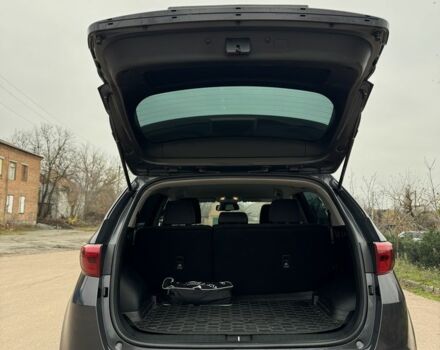Сірий Кіа Sportage, об'ємом двигуна 1.7 л та пробігом 205 тис. км за 16200 $, фото 2 на Automoto.ua