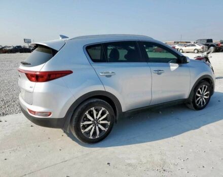 Киа Sportage 2017 в Черновцах на Automoto.ua Серый Киа Sportage, объемом двигателя 2.4 л и пробегом 60 тыс. км за 2800 $, фото 4 на Automoto.ua