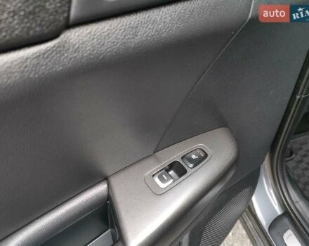 Сірий Кіа Sportage, об'ємом двигуна 2 л та пробігом 79 тис. км за 17800 $, фото 17 на Automoto.ua