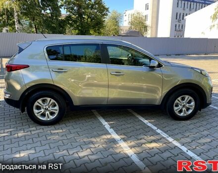 Серый Киа Sportage, объемом двигателя 2 л и пробегом 102 тыс. км за 18200 $, фото 2 на Automoto.ua