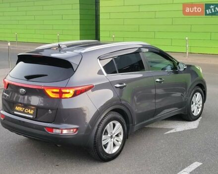 Кіа Sportage 2017 у Києві на Automoto.ua Сірий Кіа Sportage, об'ємом двигуна 2 л та пробігом 263 тис. км за 15800 $, фото 11 на Automoto.ua