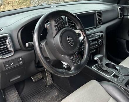 Серый Киа Sportage, объемом двигателя 2 л и пробегом 113 тыс. км за 25000 $, фото 8 на Automoto.ua