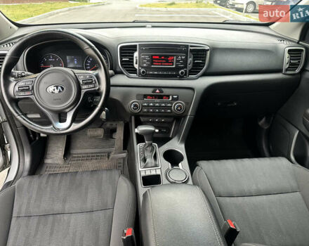 Серый Киа Sportage, объемом двигателя 1.69 л и пробегом 160 тыс. км за 16600 $, фото 9 на Automoto.ua