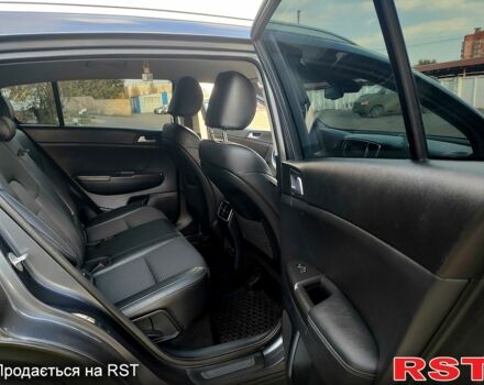 Серый Киа Sportage, объемом двигателя 2 л и пробегом 80 тыс. км за 17800 $, фото 10 на Automoto.ua