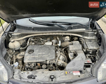 Сірий Кіа Sportage, об'ємом двигуна 1.69 л та пробігом 154 тис. км за 14300 $, фото 15 на Automoto.ua