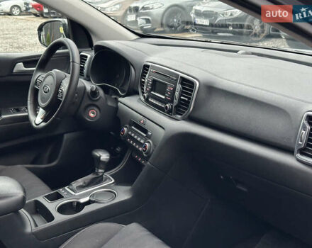 Серый Киа Sportage, объемом двигателя 1.69 л и пробегом 140 тыс. км за 14500 $, фото 10 на Automoto.ua