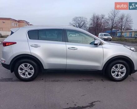 Серый Киа Sportage, объемом двигателя 1.6 л и пробегом 91 тыс. км за 15250 $, фото 5 на Automoto.ua