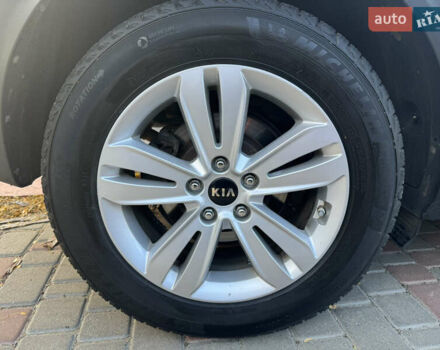 Серый Киа Sportage, объемом двигателя 2.4 л и пробегом 180 тыс. км за 12999 $, фото 28 на Automoto.ua