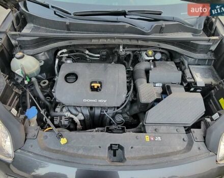 Кіа Sportage 2017 у Києві на Automoto.ua Сірий Кіа Sportage, об'ємом двигуна 2 л та пробігом 263 тис. км за 15800 $, фото 45 на Automoto.ua