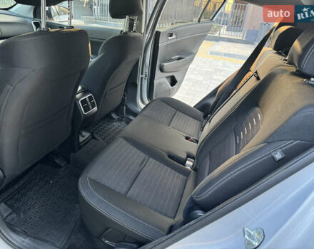 Серый Киа Sportage, объемом двигателя 2.4 л и пробегом 180 тыс. км за 12999 $, фото 25 на Automoto.ua