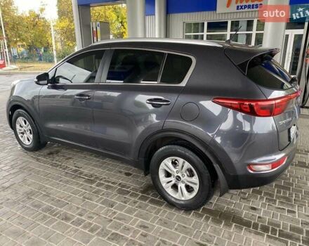 Киа Sportage 2017 в Николаеве на Automoto.ua Серый Киа Sportage, объемом двигателя 2 л и пробегом 149 тыс. км за 17300 $, фото 10 на Automoto.ua