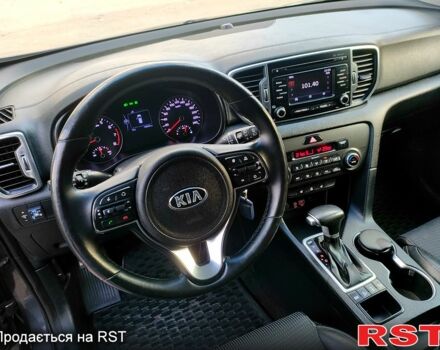 Серый Киа Sportage, объемом двигателя 2 л и пробегом 80 тыс. км за 17800 $, фото 6 на Automoto.ua