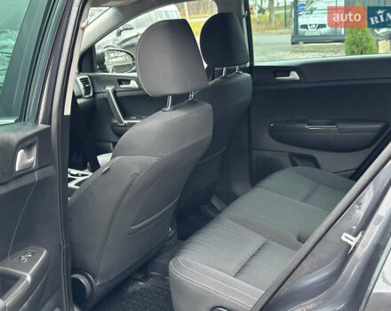 Серый Киа Sportage, объемом двигателя 1.69 л и пробегом 140 тыс. км за 14500 $, фото 13 на Automoto.ua