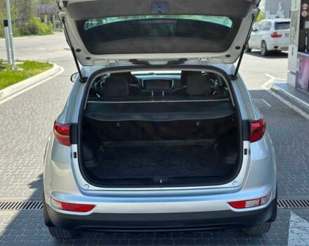 Серый Киа Sportage, объемом двигателя 1.7 л и пробегом 192 тыс. км за 14999 $, фото 5 на Automoto.ua