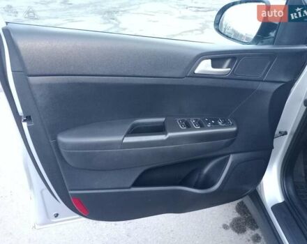 Серый Киа Sportage, объемом двигателя 1.6 л и пробегом 91 тыс. км за 15250 $, фото 27 на Automoto.ua