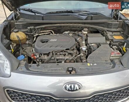 Сірий Кіа Sportage, об'ємом двигуна 2 л та пробігом 99 тис. км за 16000 $, фото 8 на Automoto.ua