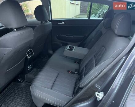 Серый Киа Sportage, объемом двигателя 1.7 л и пробегом 63 тыс. км за 17950 $, фото 36 на Automoto.ua