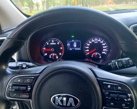Серый Киа Sportage, объемом двигателя 1.7 л и пробегом 212 тыс. км за 17999 $, фото 4 на Automoto.ua
