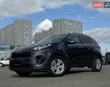 Кіа Sportage 2017 у Києві на Automoto.ua Сірий Кіа Sportage, об'ємом двигуна 2 л та пробігом 35 тис. км за 19900 $, фото 3 на Automoto.ua