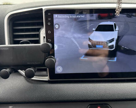 Сірий Кіа Sportage, об'ємом двигуна 1.69 л та пробігом 83 тис. км за 18500 $, фото 5 на Automoto.ua