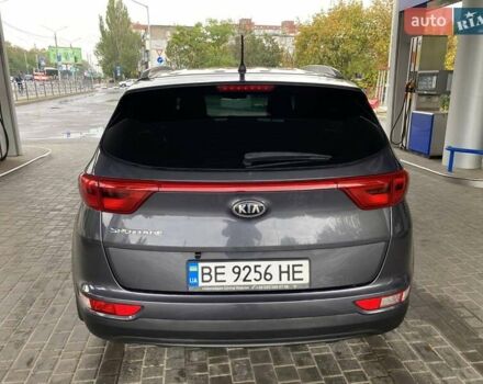 Киа Sportage 2017 в Николаеве на Automoto.ua Серый Киа Sportage, объемом двигателя 2 л и пробегом 149 тыс. км за 17300 $, фото 8 на Automoto.ua