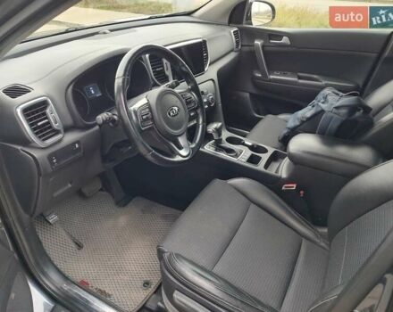 Серый Киа Sportage, объемом двигателя 2 л и пробегом 90 тыс. км за 19900 $, фото 4 на Automoto.ua