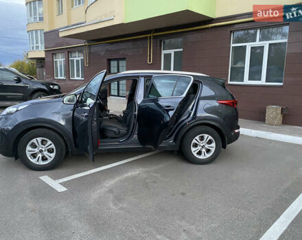 Сірий Кіа Sportage, об'ємом двигуна 1.69 л та пробігом 147 тис. км за 18500 $, фото 9 на Automoto.ua