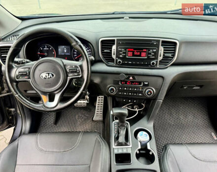 Сірий Кіа Sportage, об'ємом двигуна 1.69 л та пробігом 154 тис. км за 14300 $, фото 11 на Automoto.ua