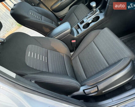 Серый Киа Sportage, объемом двигателя 2.4 л и пробегом 180 тыс. км за 12999 $, фото 9 на Automoto.ua