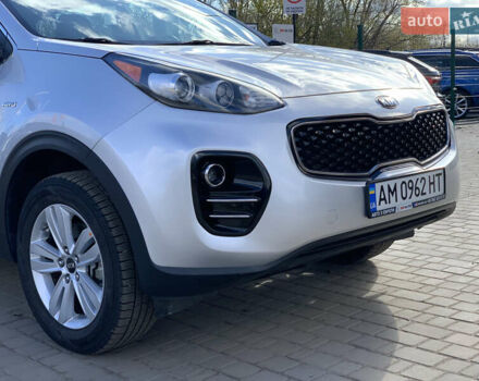 Сірий Кіа Sportage, об'ємом двигуна 2.4 л та пробігом 98 тис. км за 16455 $, фото 5 на Automoto.ua